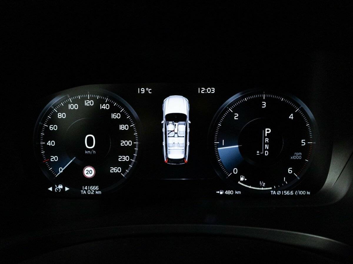 Volvo V90 с пробегом — 2018 год. Фото: #11