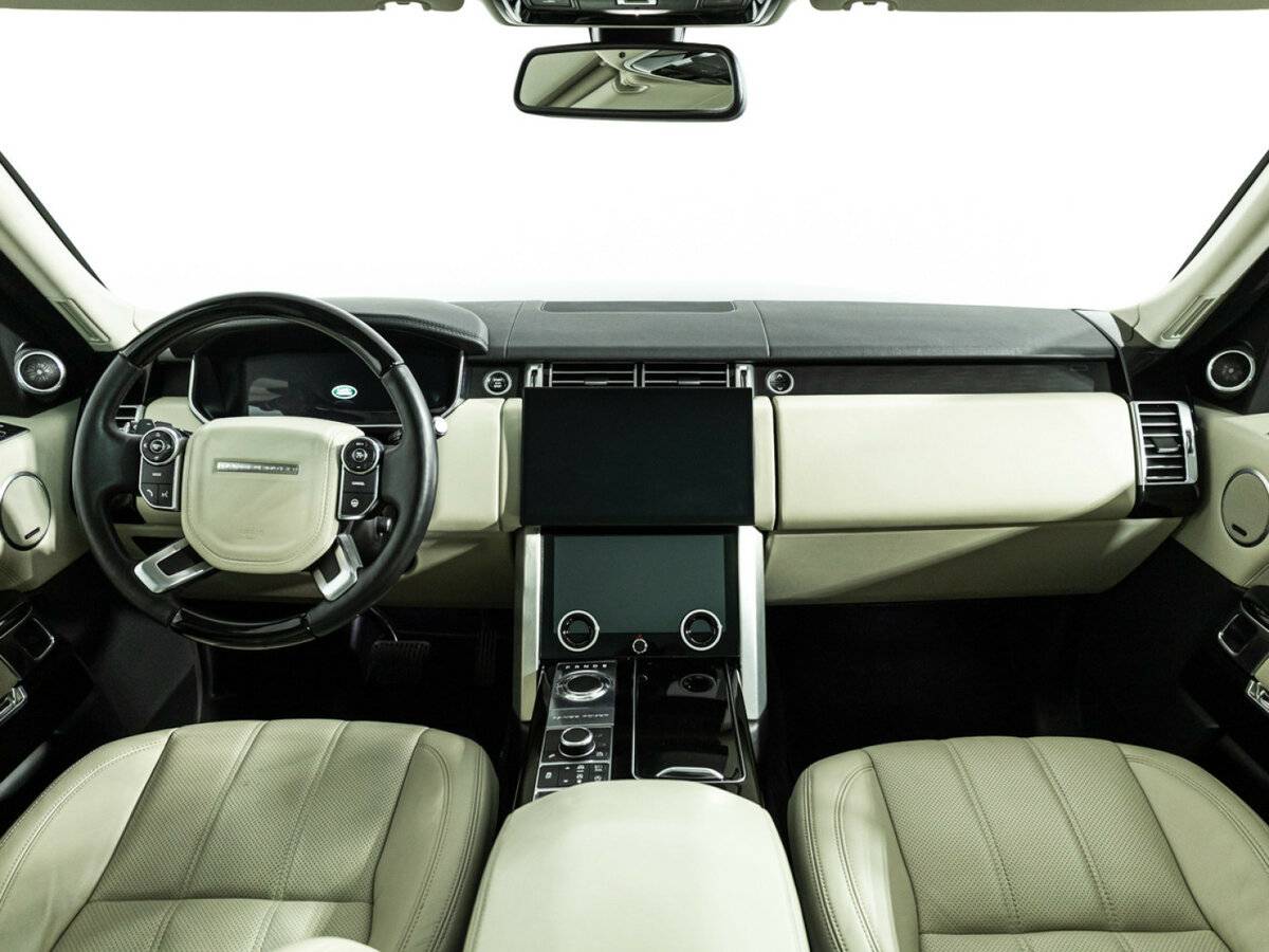 Land Rover Range Rover с пробегом — 2015 год. Фото: #11
