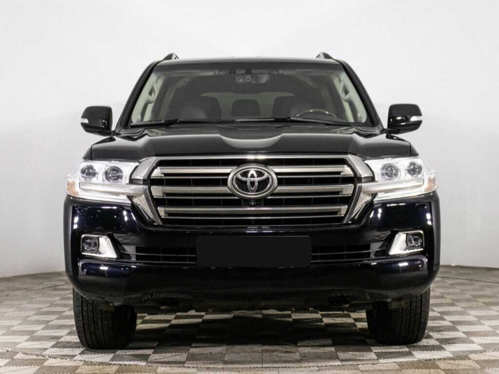 Toyota Land Cruiser с пробегом — 2015 год. Фото: #1