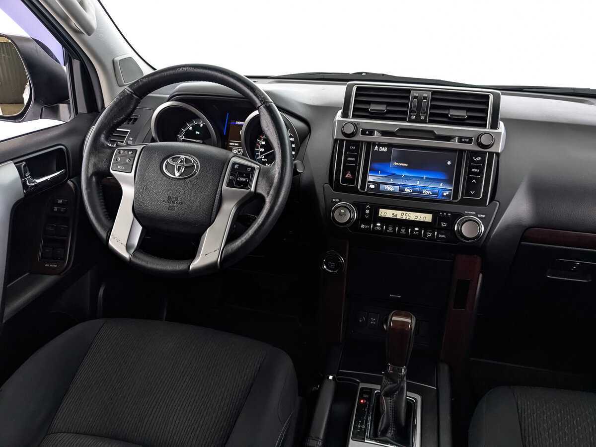 Toyota Land Cruiser Prado с пробегом — 2016 год. Фото: #16