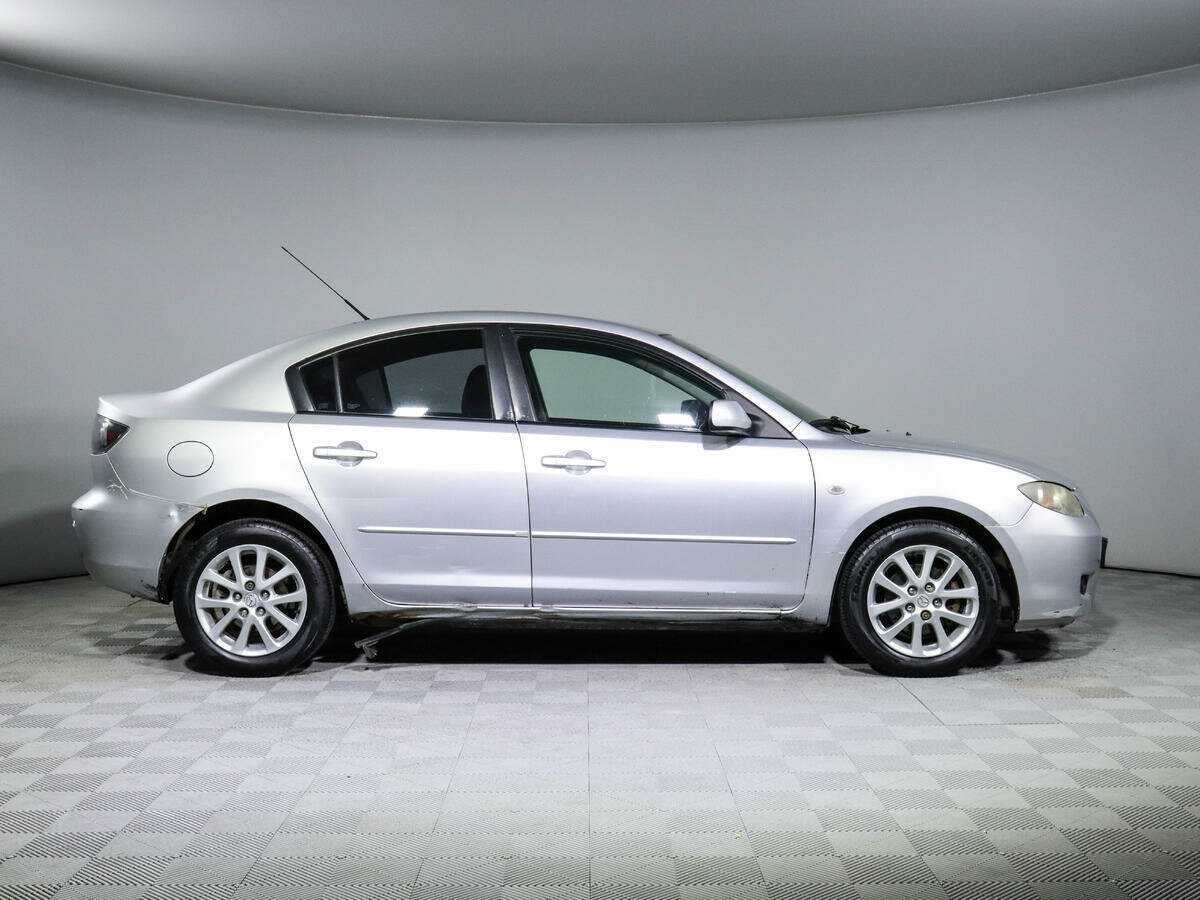 Mazda 3 с пробегом — 2008 год. Фото: #3