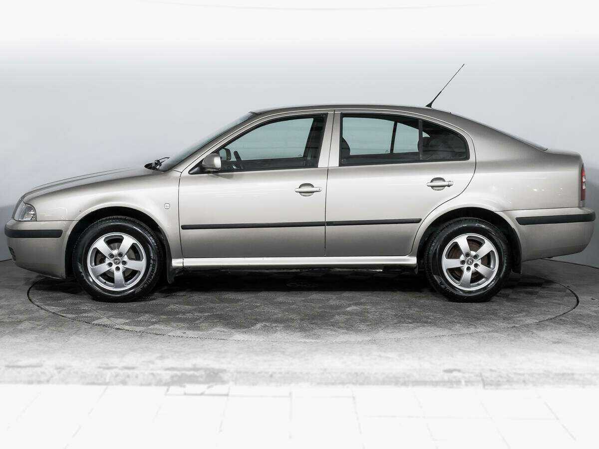 Skoda Octavia с пробегом — 2006 год. Фото: #7