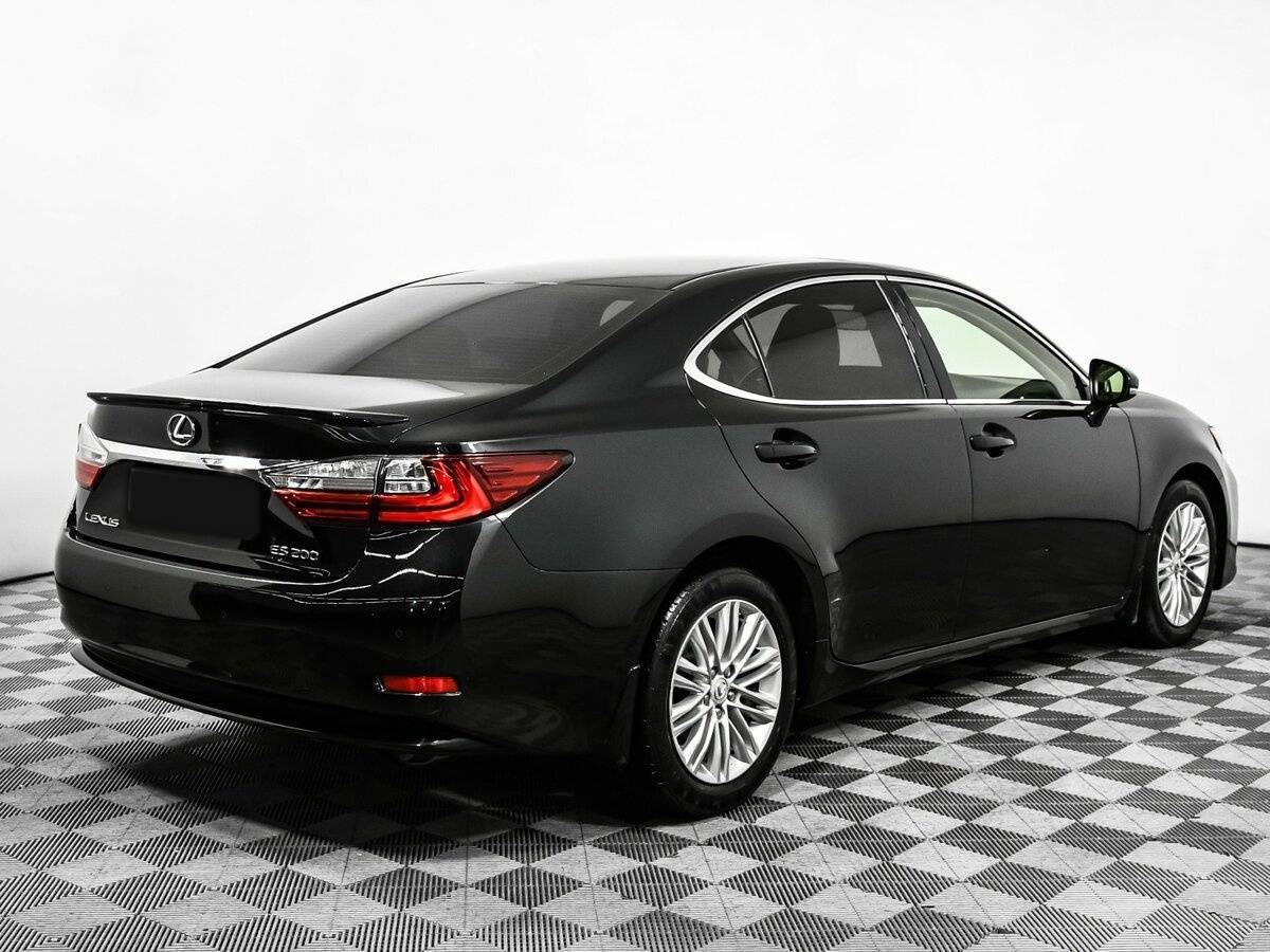 Lexus ES с пробегом — 2016 год. Фото: #4