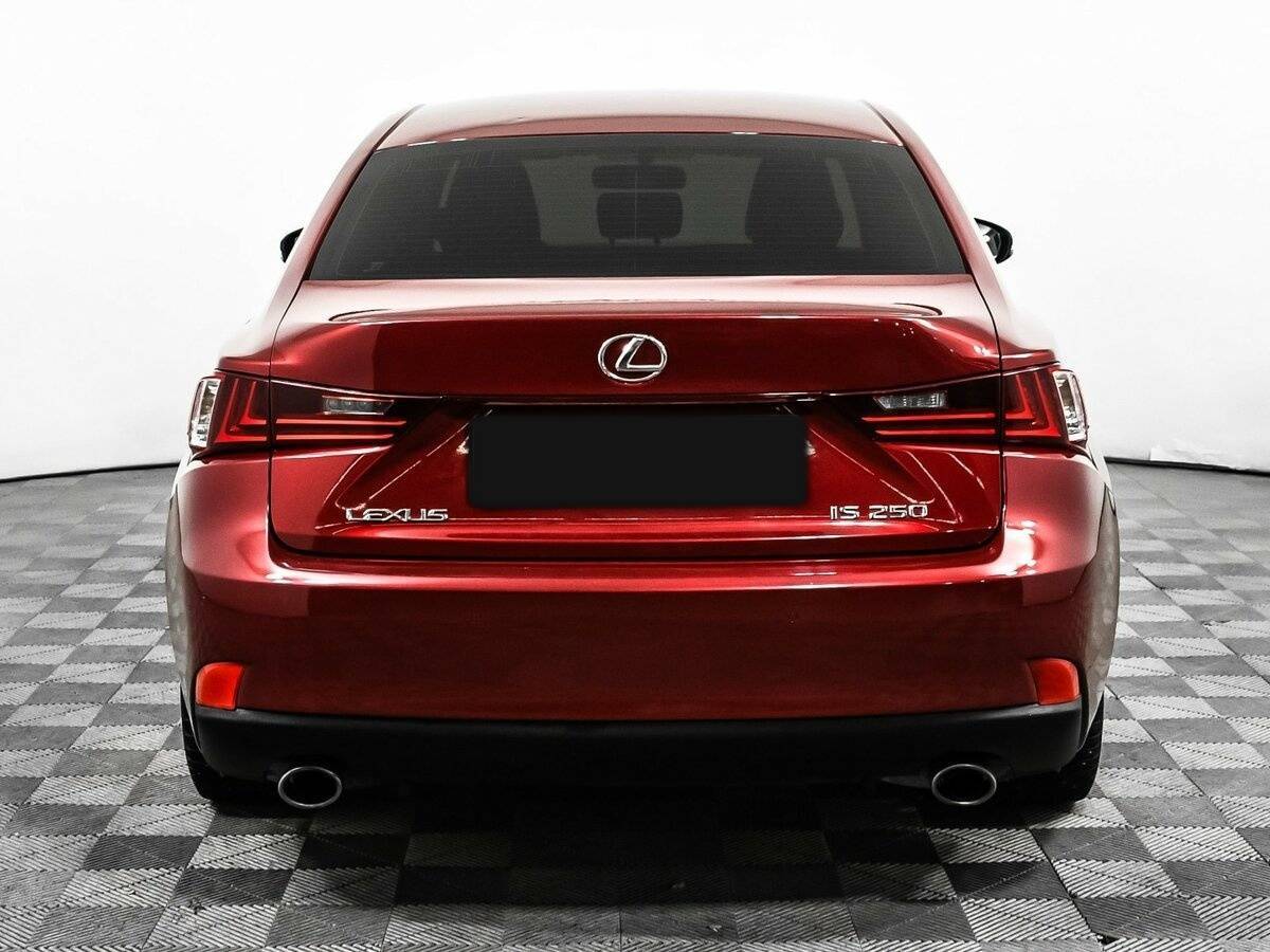 Lexus IS с пробегом — 2014 год. Фото: #5