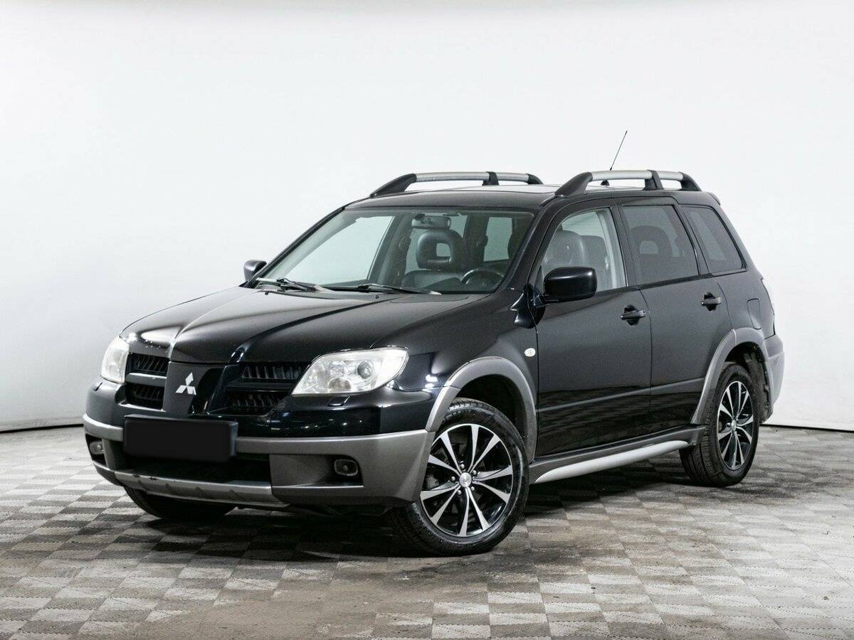 Mitsubishi Outlander с пробегом — 2006 год. Фото: #0