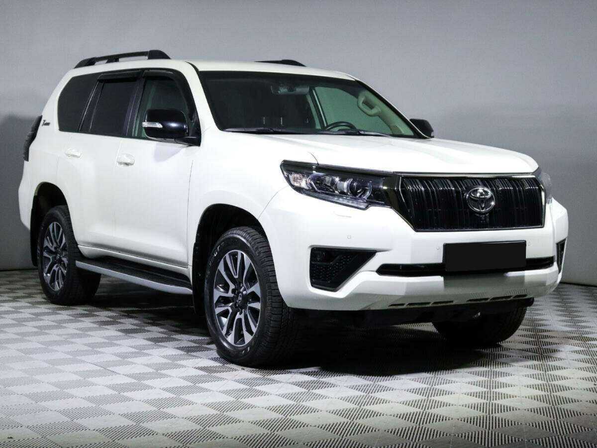 Toyota Land Cruiser Prado с пробегом — 2022 год. Фото: #1