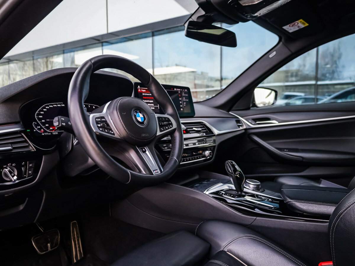 BMW 5 серии с пробегом — 2021 год. Фото: #13