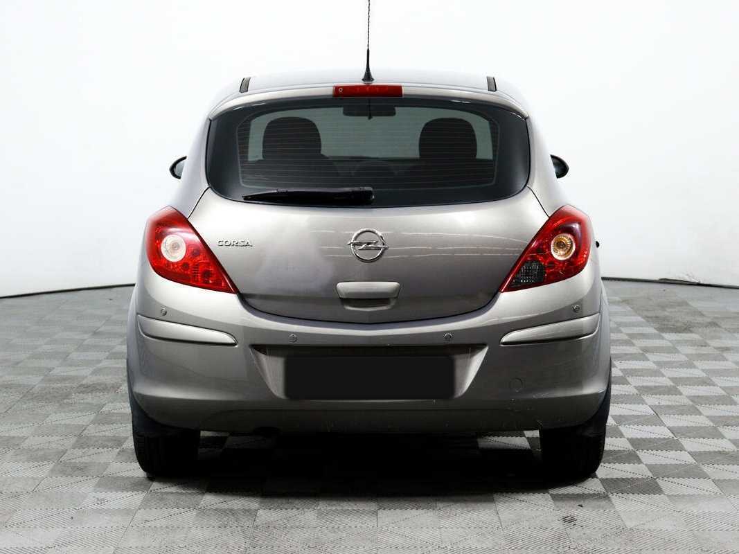 Opel Corsa с пробегом — 2011 год. Фото: #5
