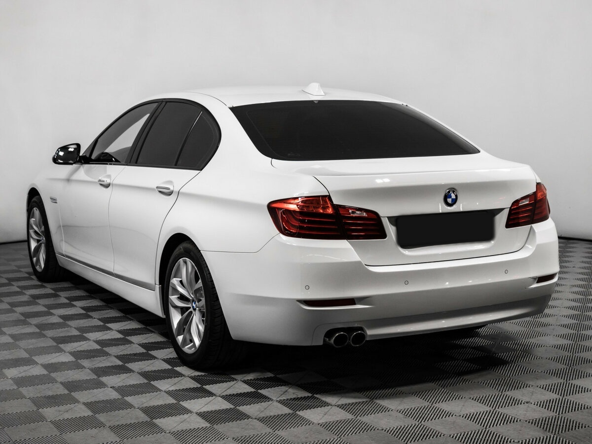 BMW 5 серии с пробегом — 2015 год. Фото: #6