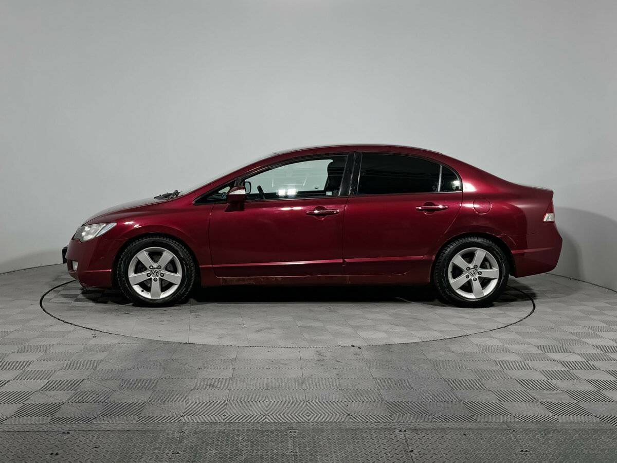 Honda Civic с пробегом — 2007 год. Фото: #3