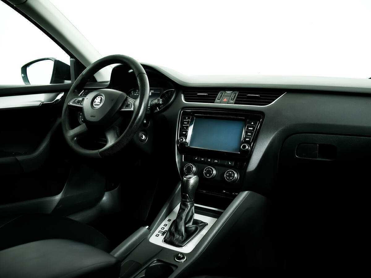 Skoda Octavia с пробегом — 2014 год. Фото: #8