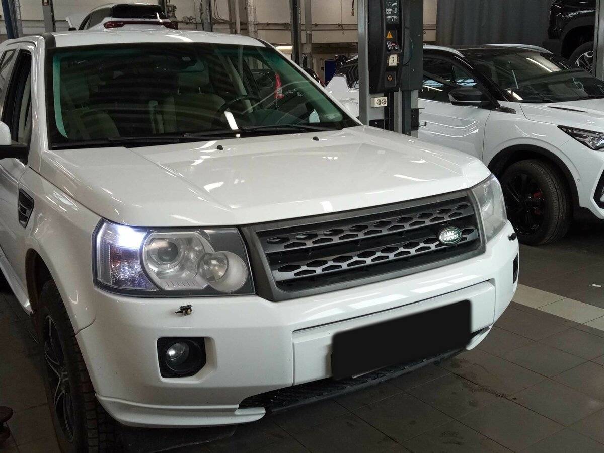 Land Rover Freelander с пробегом — 2011 год. Фото: #1