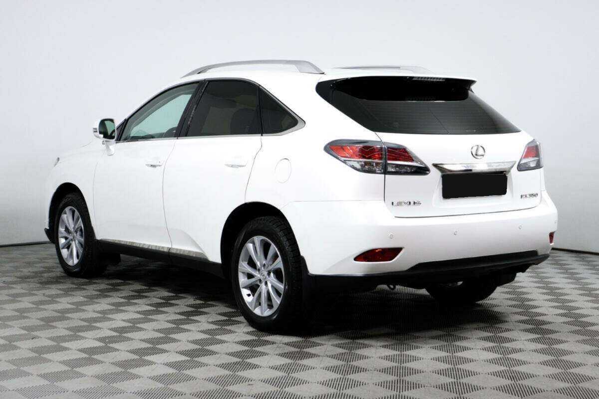 Lexus RX с пробегом — 2012 год. Фото: #6