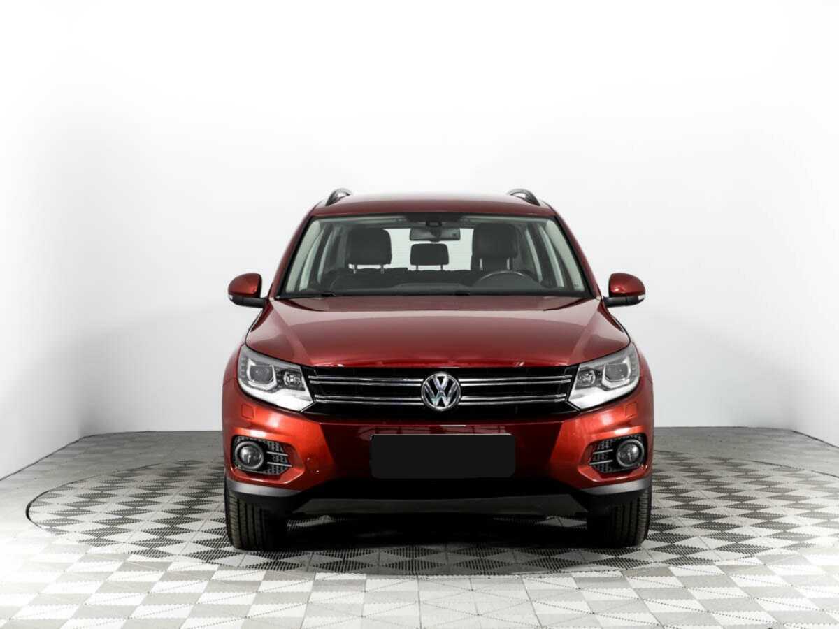 Volkswagen Tiguan с пробегом — 2011 год. Фото: #0