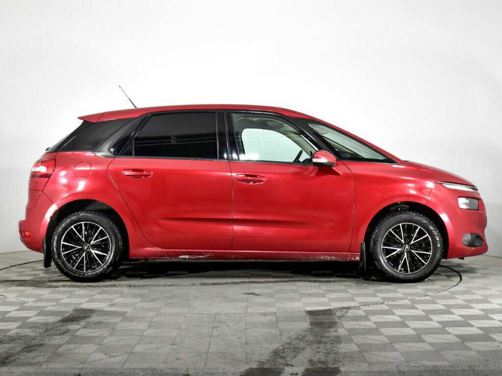 Citroen C4 Picasso с пробегом — 2015 год. Фото: #3