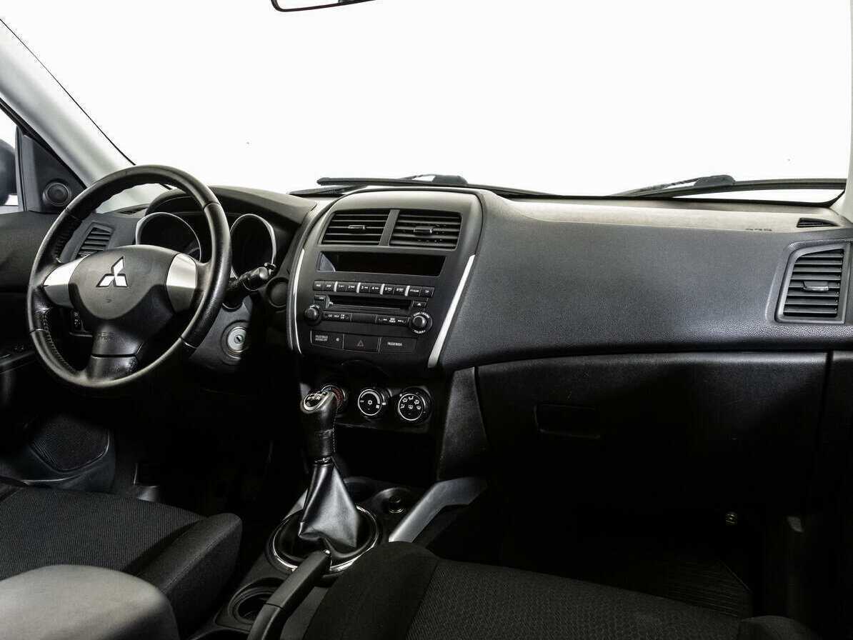 Mitsubishi ASX с пробегом — 2012 год. Фото: #8