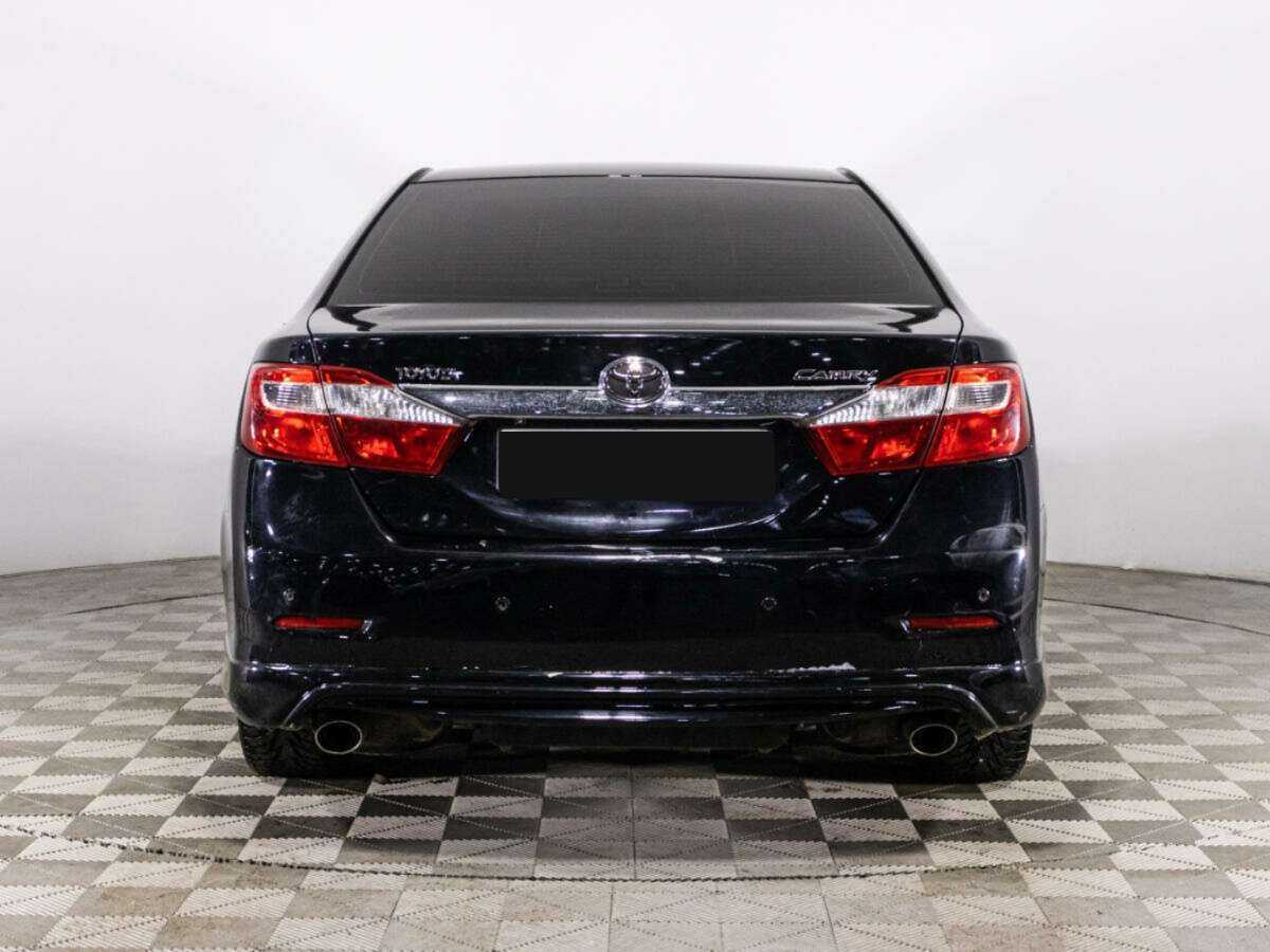 Toyota Camry с пробегом — 2012 год. Фото: #5