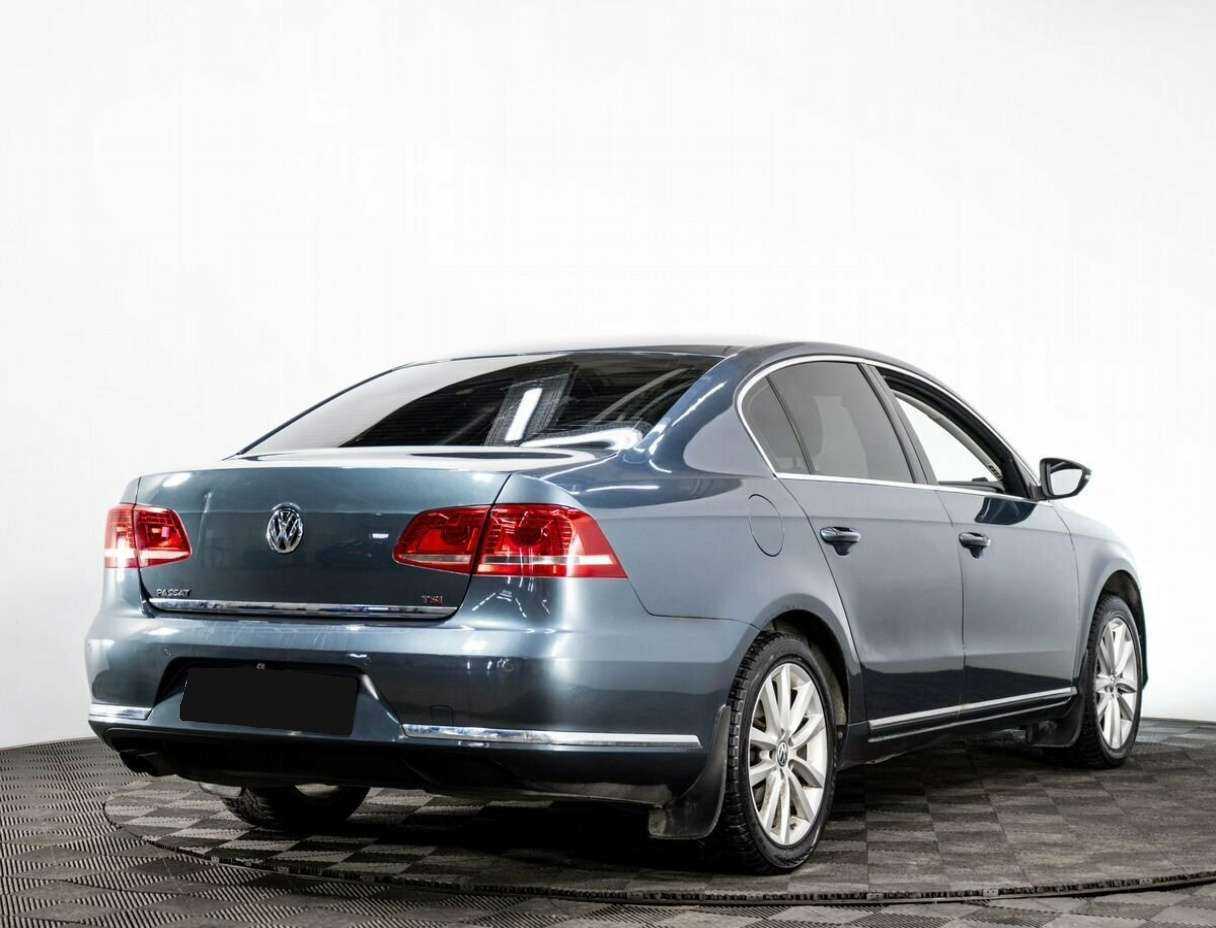 Volkswagen Passat с пробегом — 2011 год. Фото: #5
