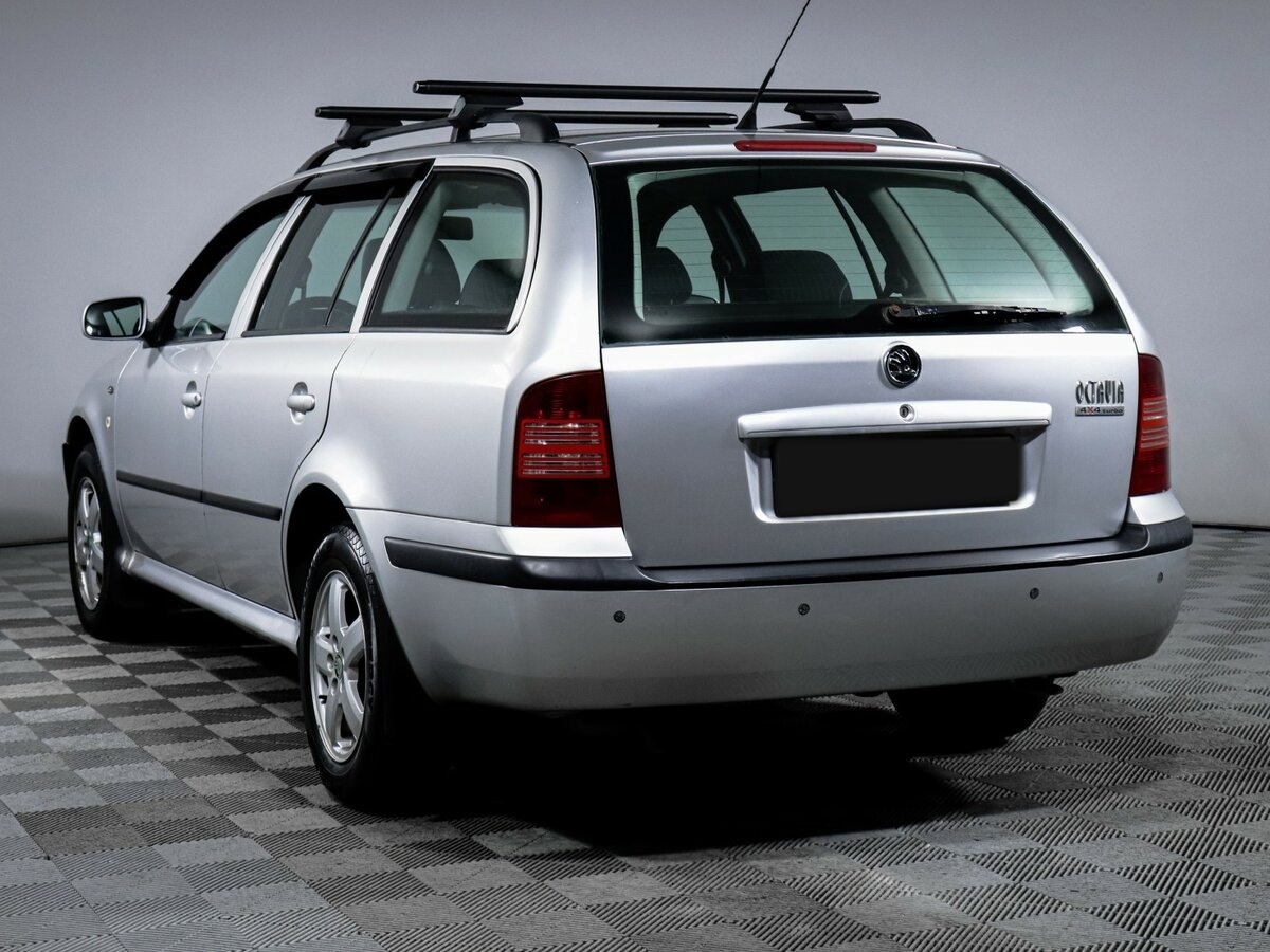 Skoda Octavia с пробегом — 2002 год. Фото: #6