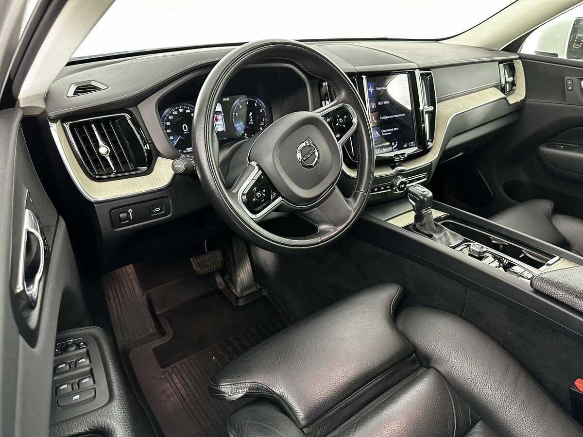 Volvo XC60 с пробегом — 2021 год. Фото: #6