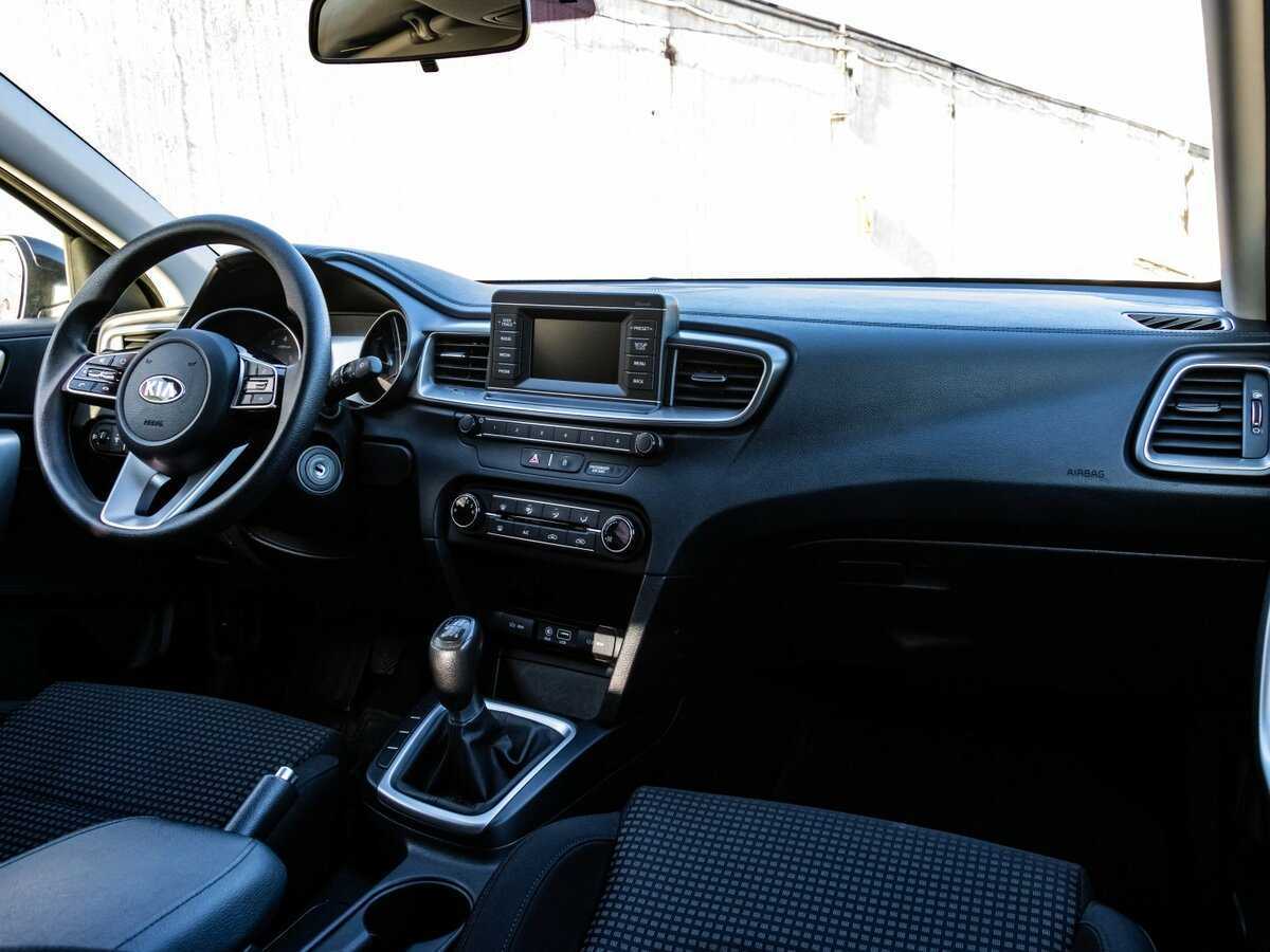 Kia Ceed с пробегом — 2019 год. Фото: #6