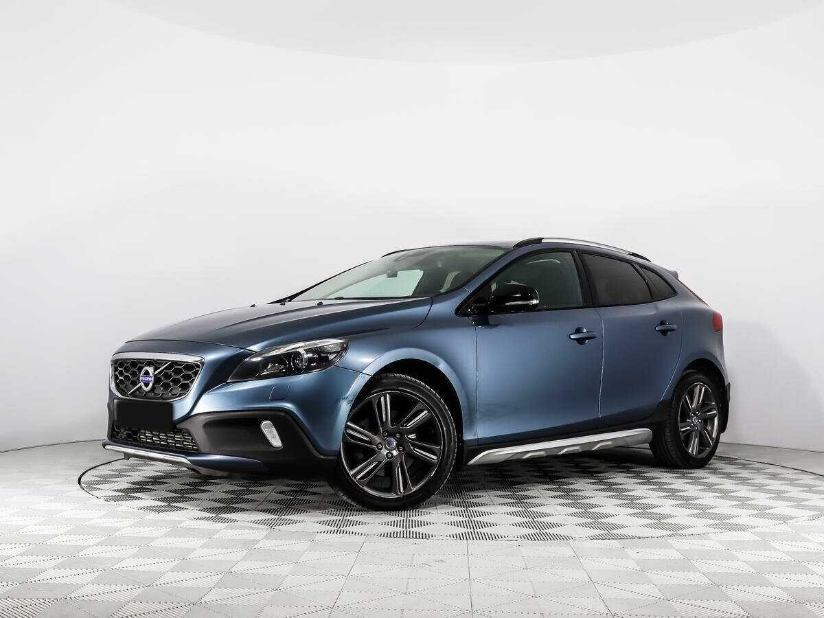 Volvo V40 Cross Country с пробегом — 2013 год. Посмотреть фото