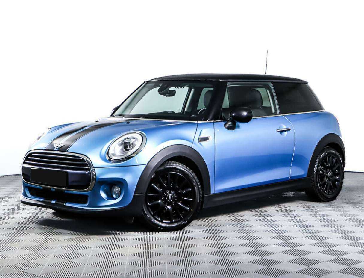 Mini Hatch с пробегом — 2016 год. Посмотреть фото
