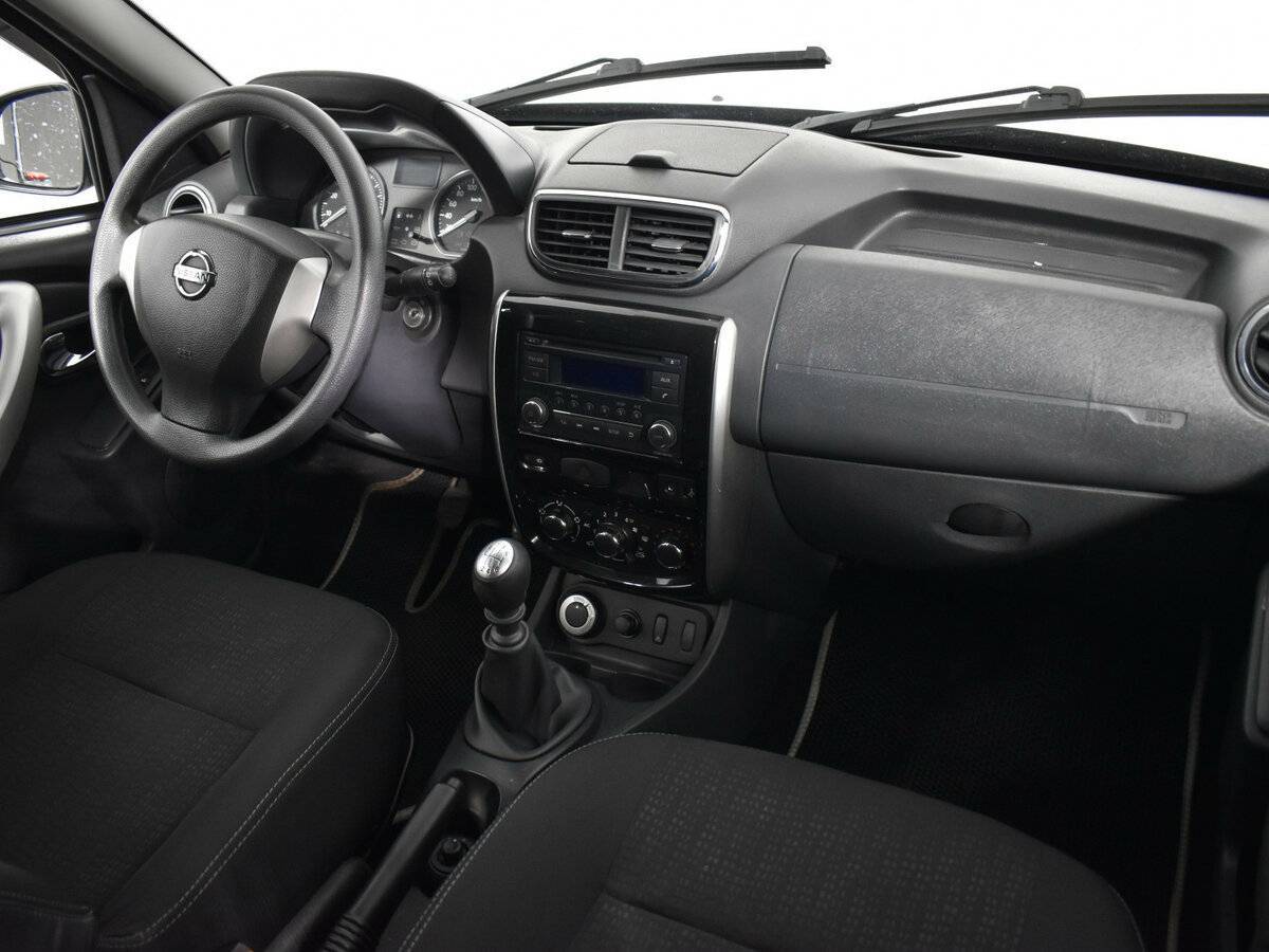 Nissan Terrano с пробегом — 2014 год. Фото: #8