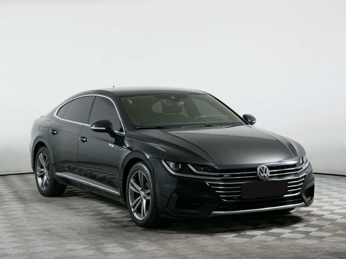 Volkswagen Arteon с пробегом — 2018 год. Фото: #2