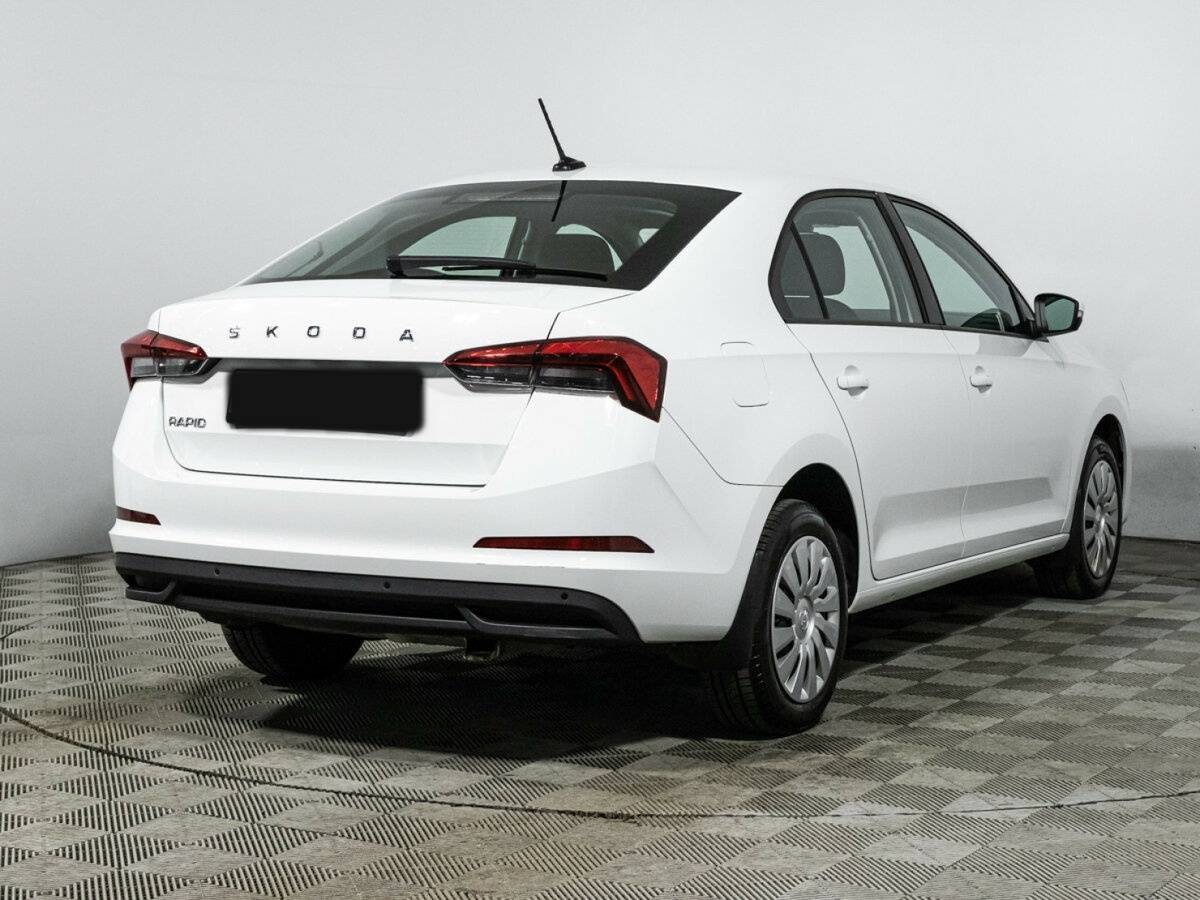 Skoda Rapid с пробегом — 2022 год. Фото: #4