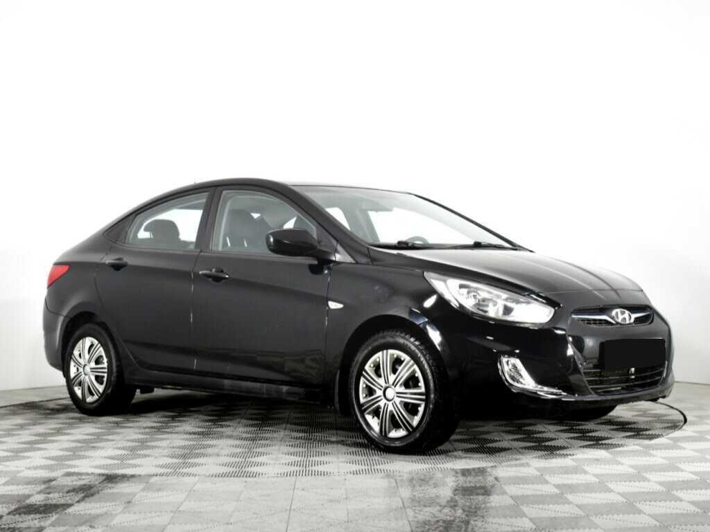 Hyundai Solaris с пробегом — 2012 год. Посмотреть фото