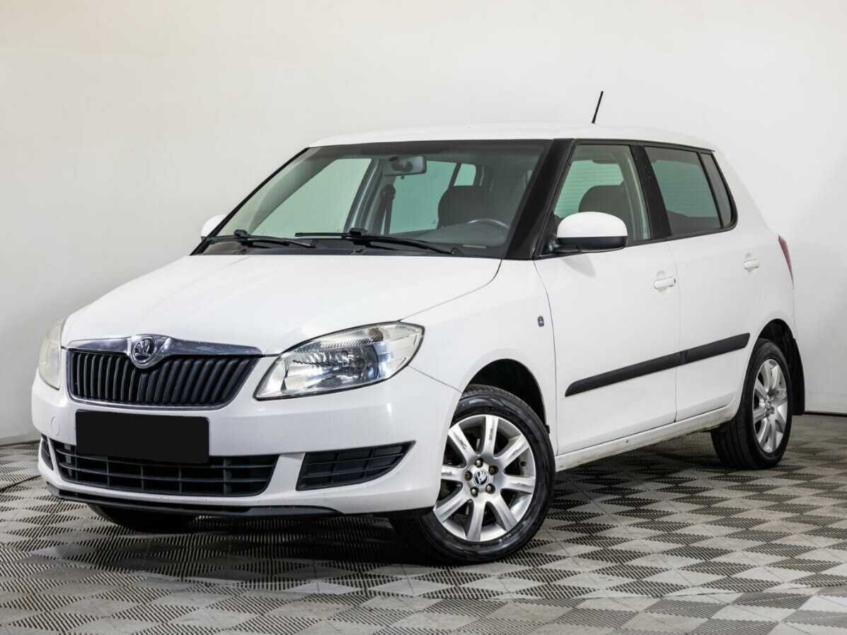Skoda Fabia с пробегом — 2014 год. Фото: #0