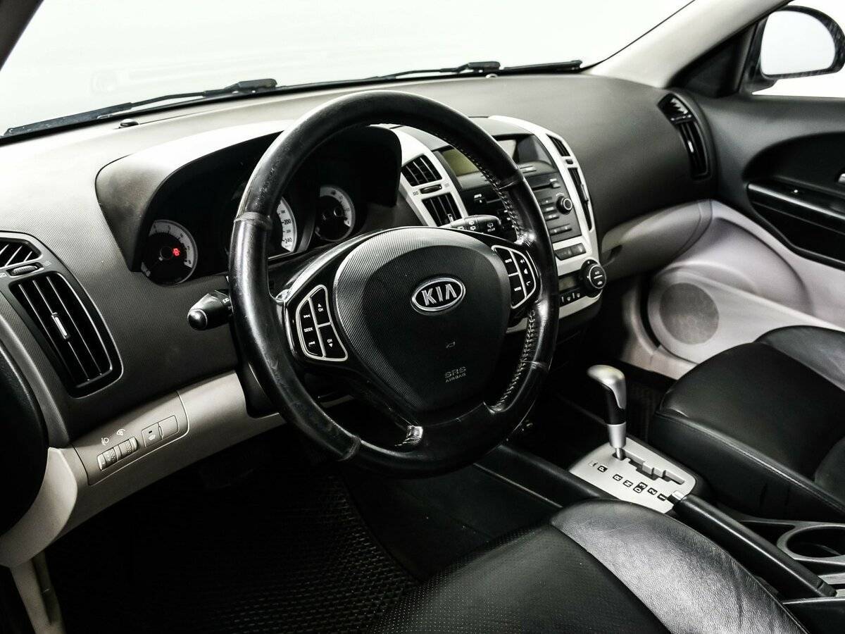 Kia Ceed с пробегом — 2008 год. Фото: #12