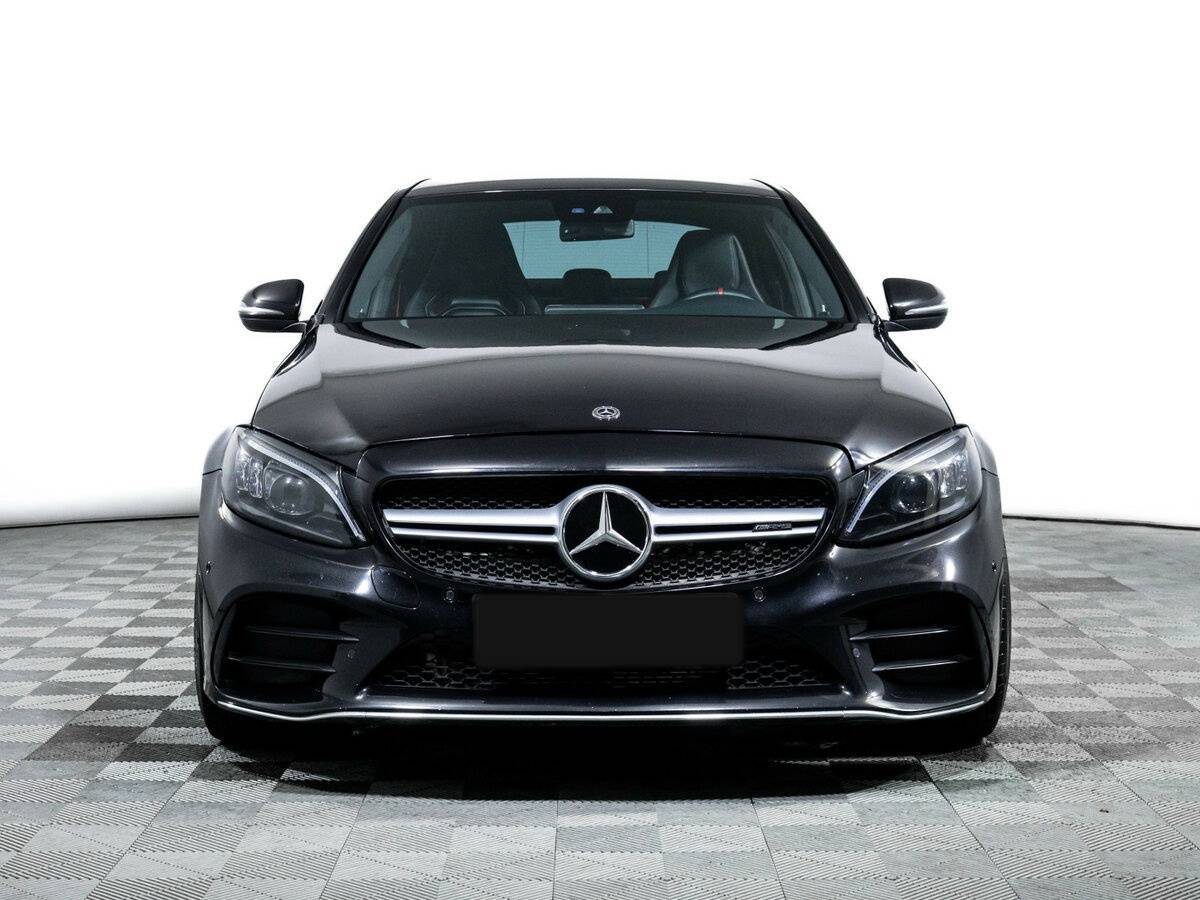 Mercedes-Benz C-Класс AMG с пробегом — 2019 год. Фото: #1