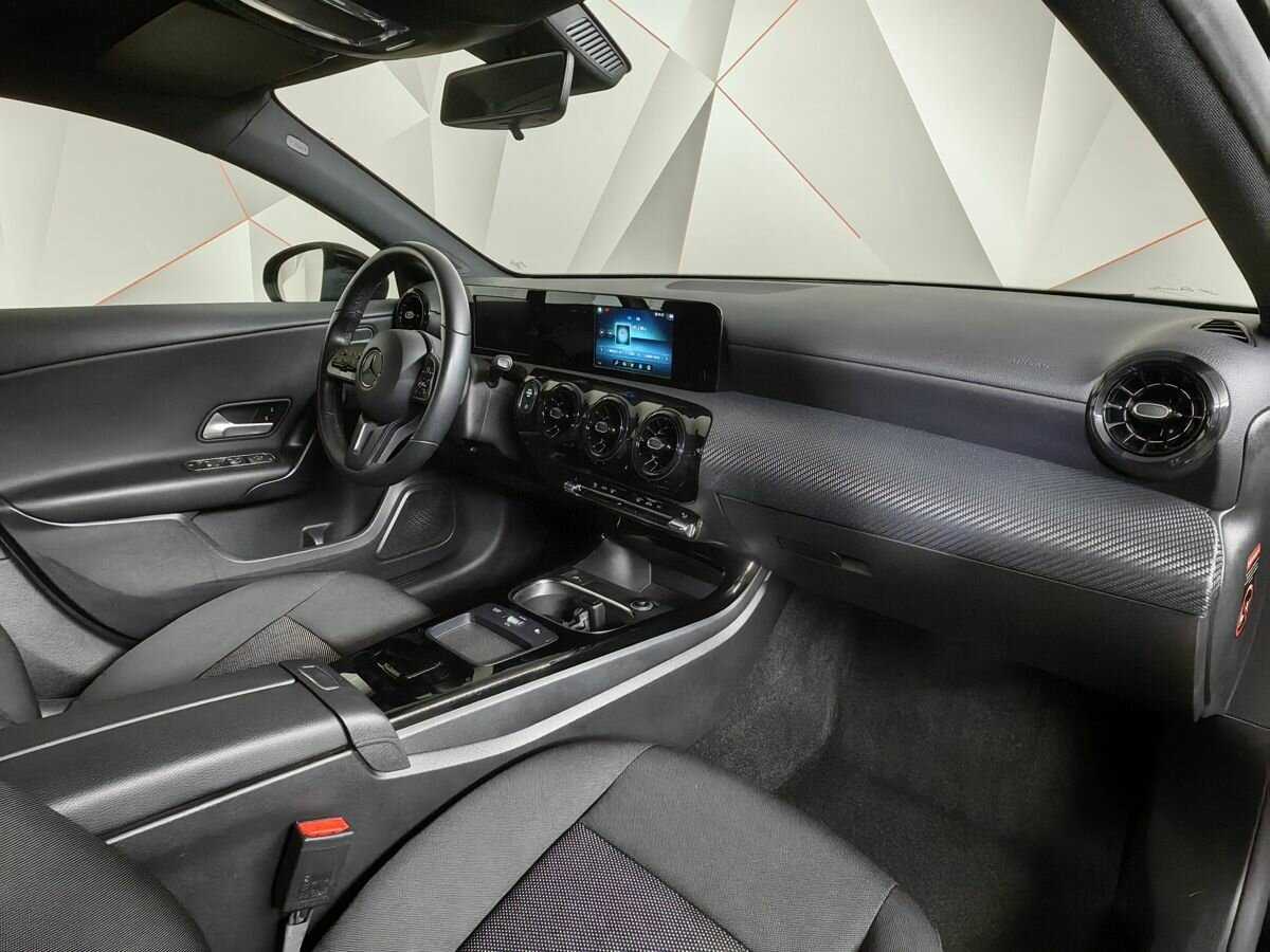 Mercedes-Benz A-Класс с пробегом — 2019 год. Фото: #8