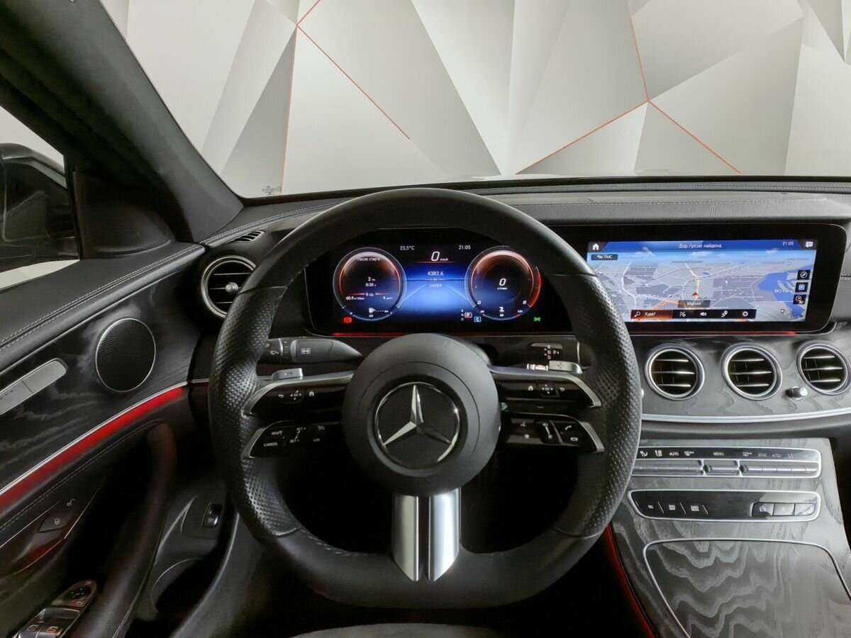 Mercedes-Benz E-Класс с пробегом — 2021 год. Фото: #14