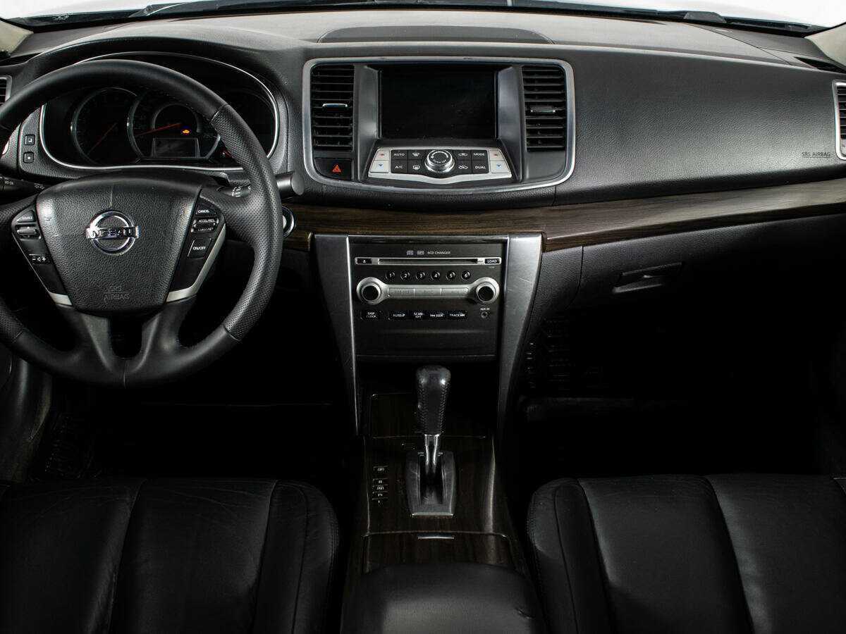 Nissan Teana с пробегом — 2011 год. Фото: #9