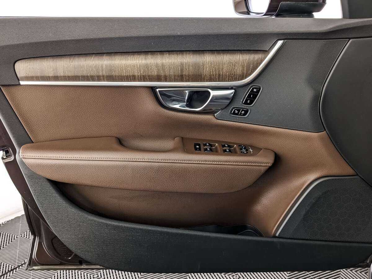 Volvo V90 с пробегом — 2020 год. Фото: #14