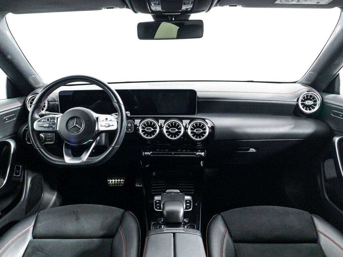 Mercedes-Benz CLA с пробегом — 2019 год. Фото: #12