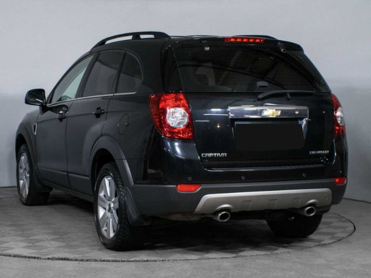 Chevrolet Captiva с пробегом — 2008 год. Фото: #6