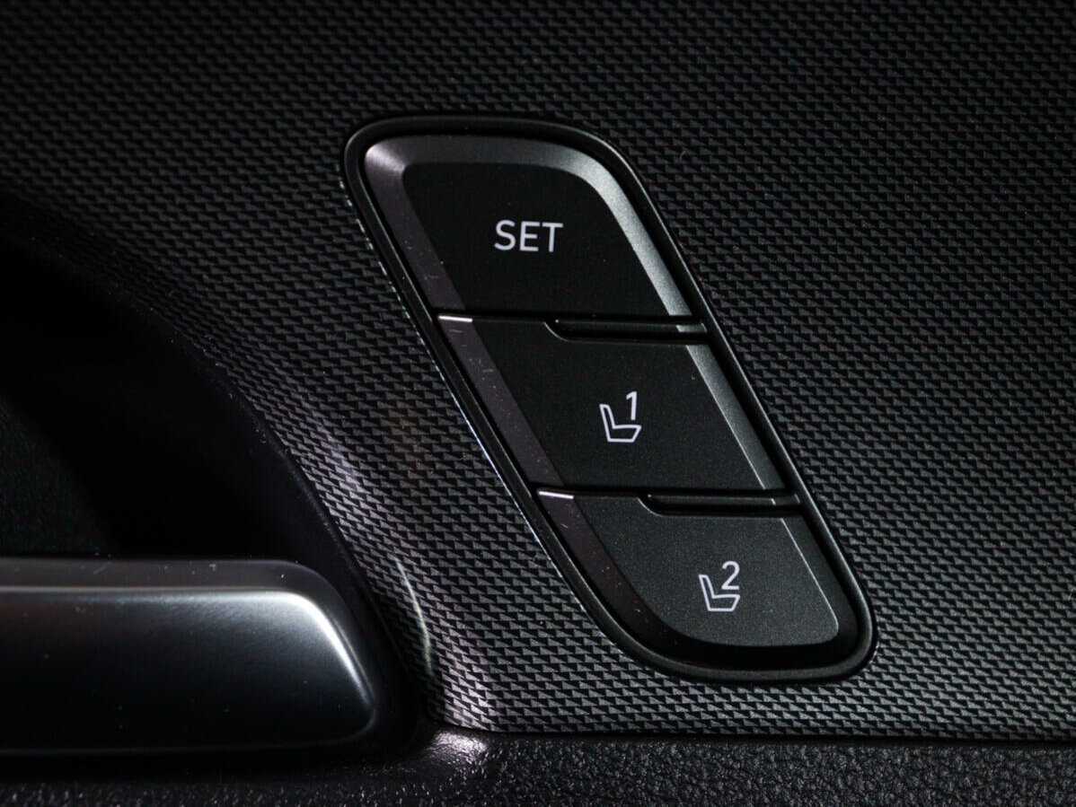 Hyundai Santa Fe с пробегом — 2022 год. Фото: #14