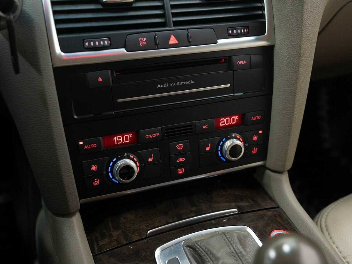 Audi Q7 с пробегом — 2010 год. Фото: #19