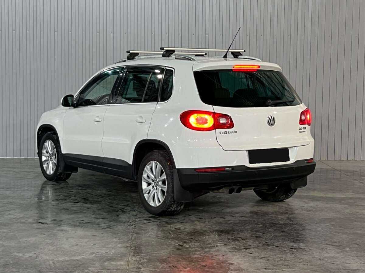 Volkswagen Tiguan с пробегом — 2011 год. Фото: #6