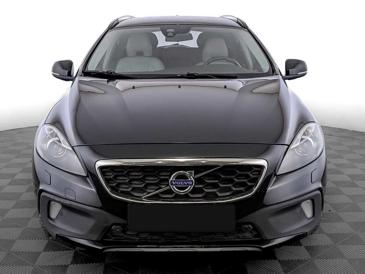 Volvo V40 с пробегом — 2013 год. Фото: #1