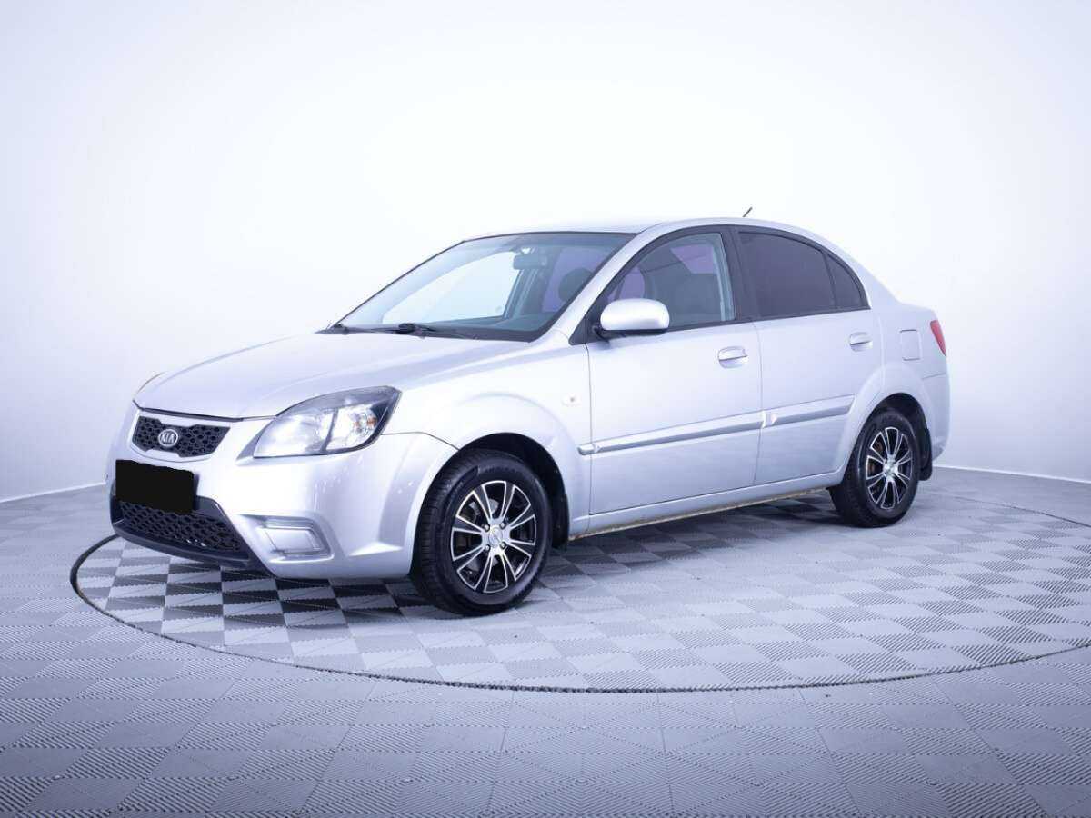 Kia Rio с пробегом — 2010 год. Посмотреть фото
