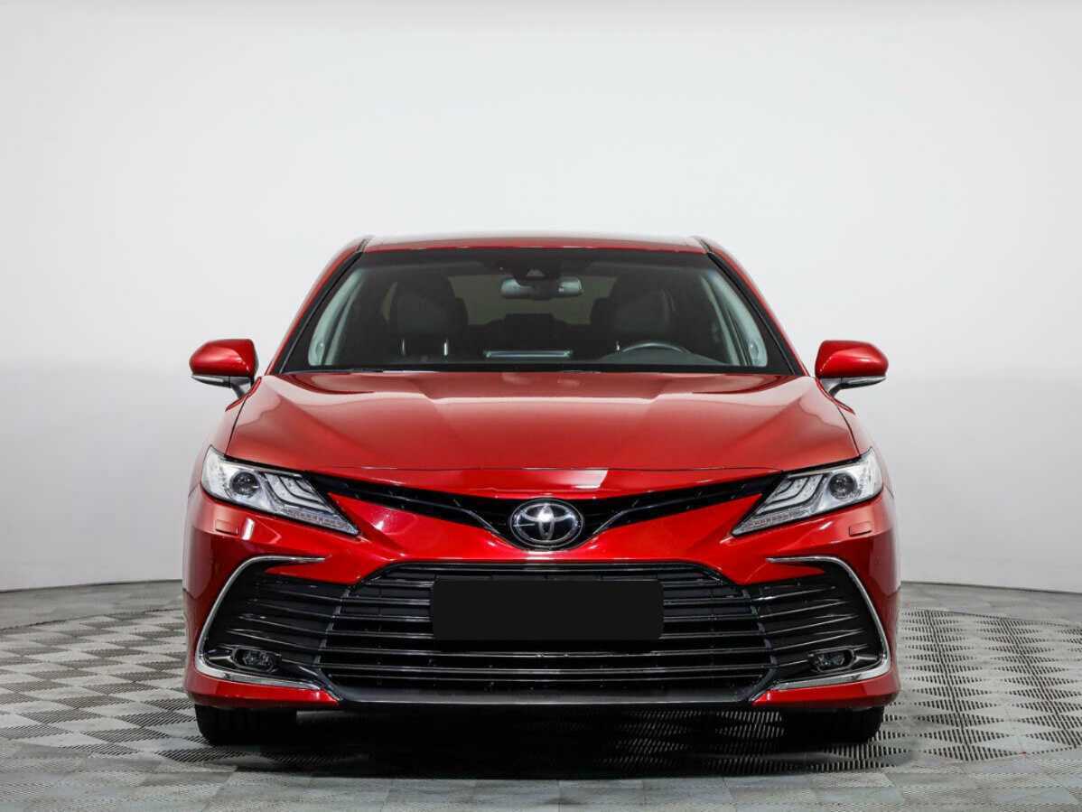 Toyota Camry с пробегом — 2021 год. Посмотреть фото