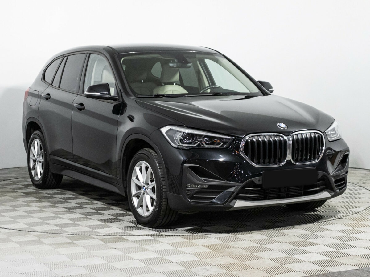 BMW X1 с пробегом — 2020 год. Фото: #2
