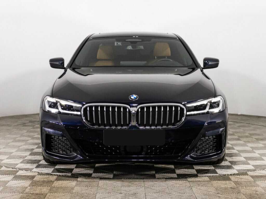 BMW 5 серии с пробегом — 2023 год. Фото: #1