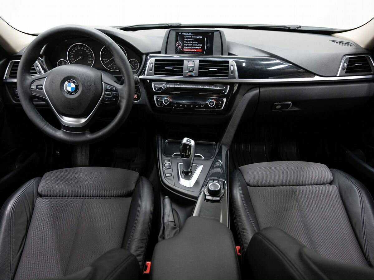 BMW 3 серии с пробегом — 2016 год. Фото: #12