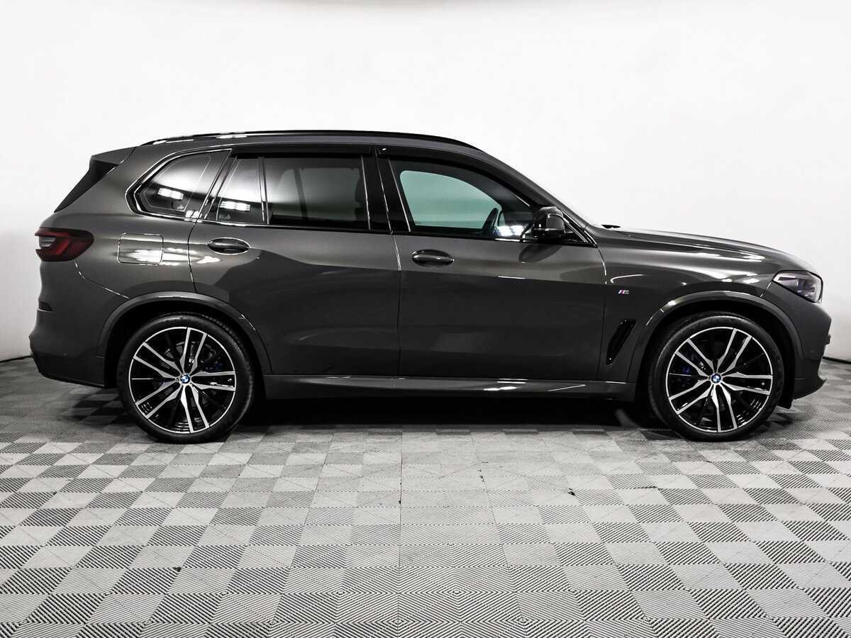 BMW X5 с пробегом — 2022 год. Фото: #3